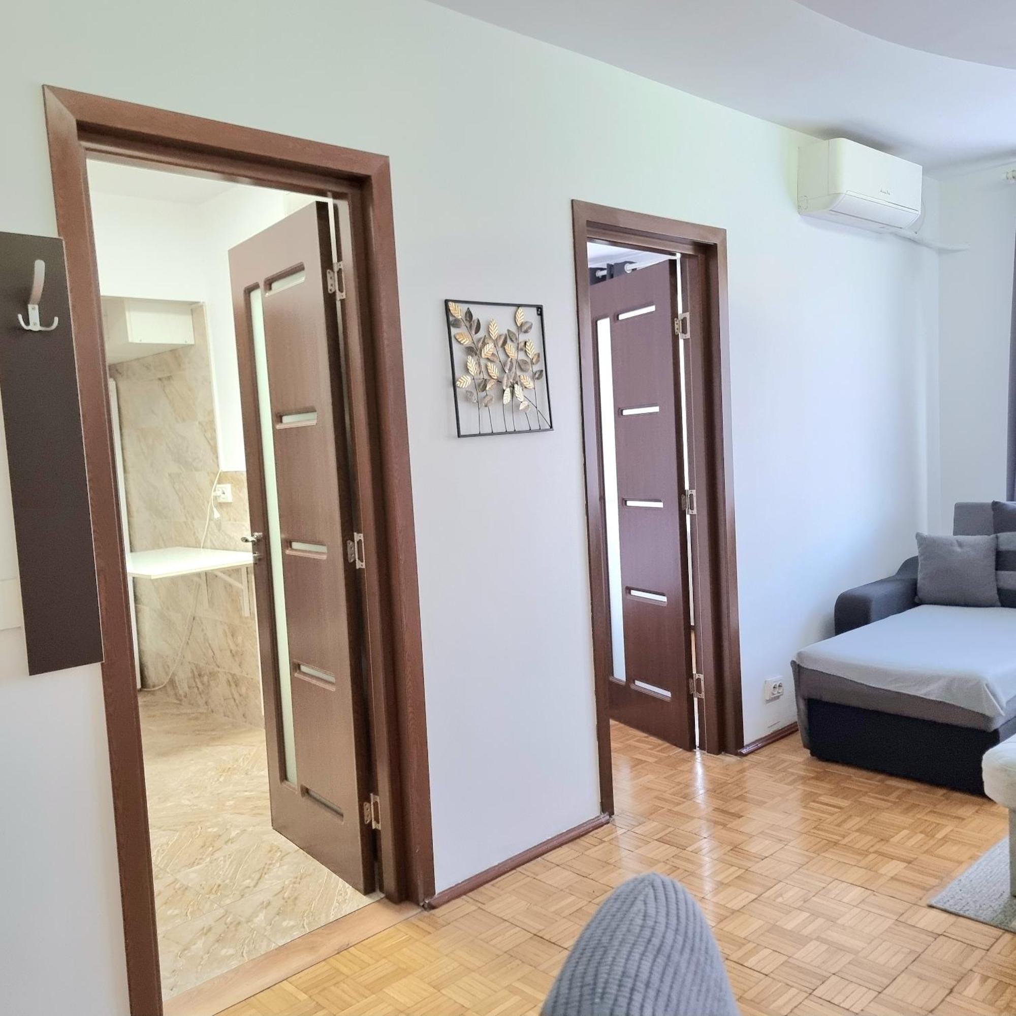 Chic Comfort 1Bdr With Landmark View - Concerthall Bucharest Exterior photo